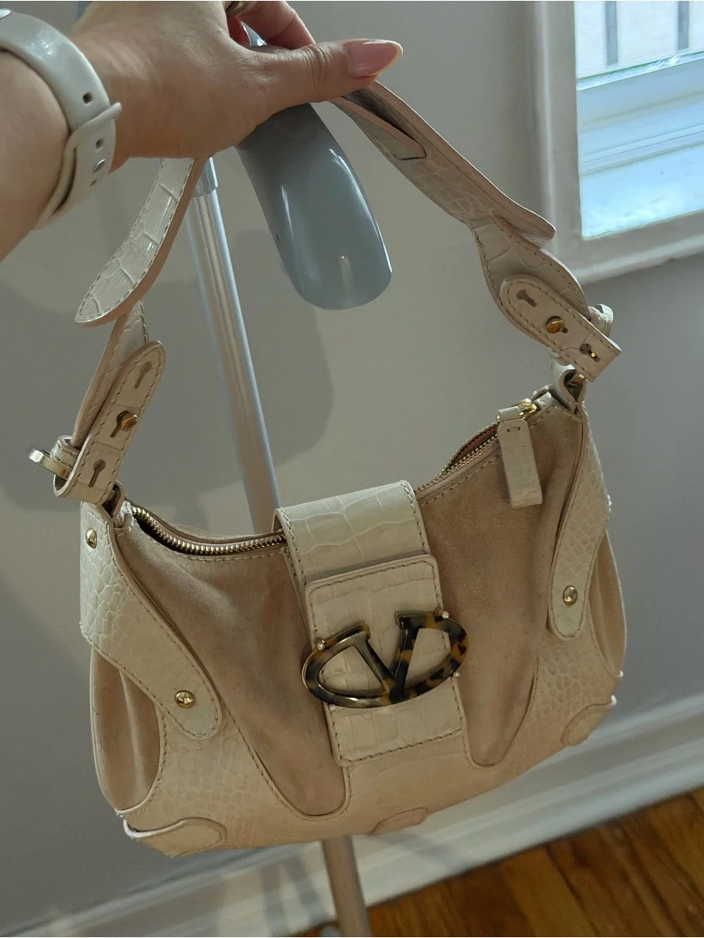 Vintage Valentino Garavani Cream Shoulder Bag – Excellent Condition - Picture 16 of 16